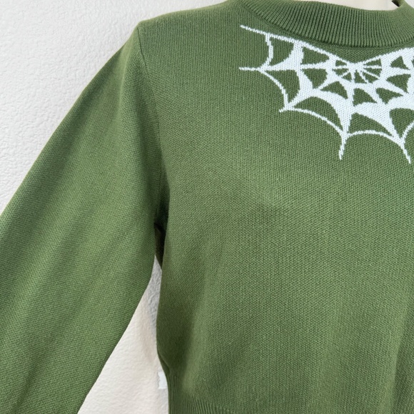 Zumie Lurking Class by Sketchy Tank Spider Web Green Crop Sweater Sz. Small S - Picture 5 of 12